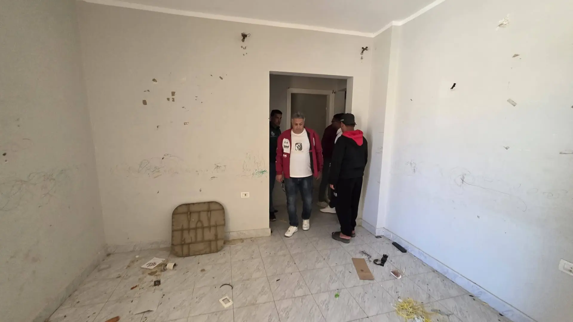 استرداد 3 وحدات سكنية «بديل العشوائيات» بالغردقة بعد استيلاء مواطنين عليها دون وجه حق
