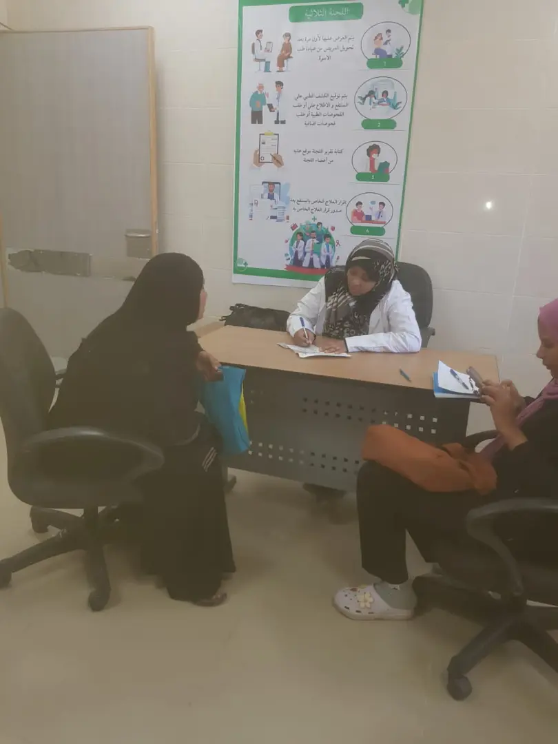 صحة قنا: تشغيل 5 وحدات صحية لصرف العلاج على نفقة الدولة لدعم مرضى الأمراض المزمنة - 1000504964