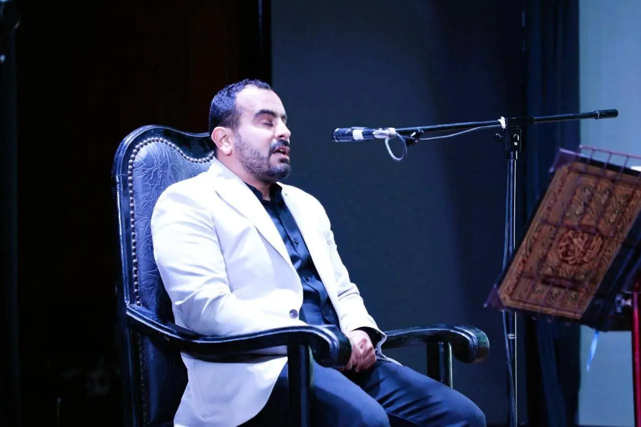 محافظ المنيا يكرم حفظة القرآن من المعلمين خلال فعاليات “محاكاة دولة التلاوة” - 1000505538