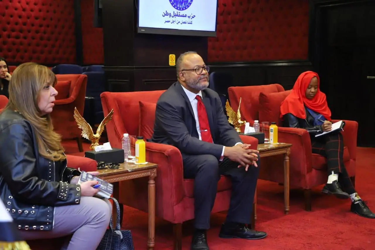 حزب مستقبل وطن يستقبل وفدًا من السفارة الأمريكية لبحث تطورات الأوضاع الإقليمية وتداعياتها - 1000508168