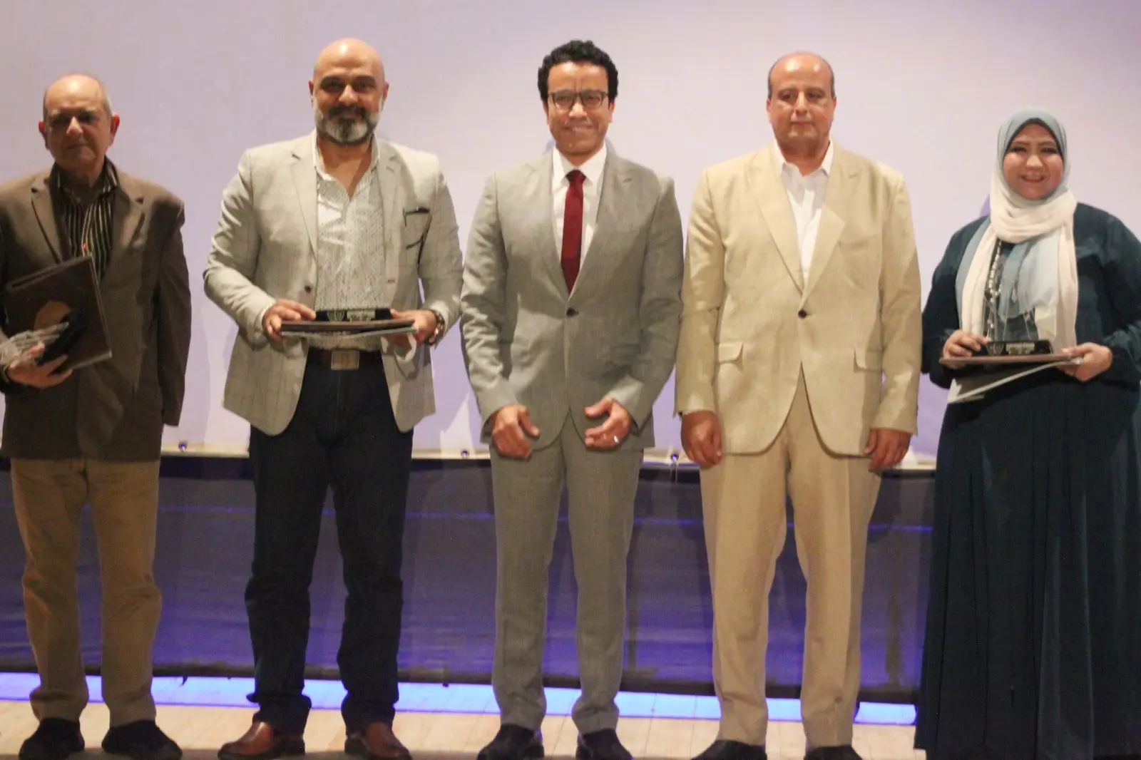 سامح حسين: مهرجان شباب الجنوب من أهم منصات المسرح عالميًا - 1000514000