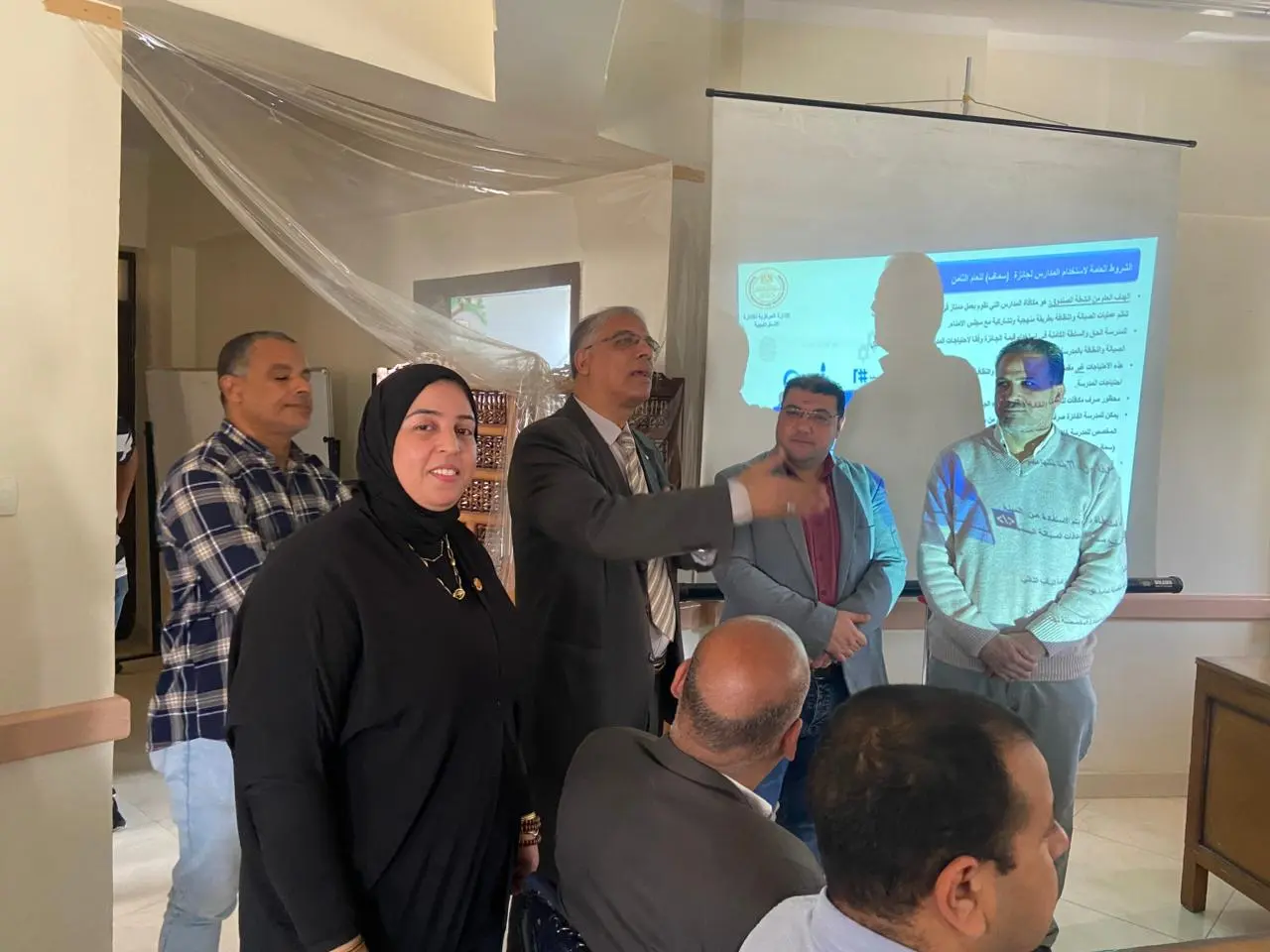 وكيل تعليم قنا يشهد انطلاق تدريب مشروع "سماف" لدعم الصيانة والنظافة بالمدارس - 1000517631