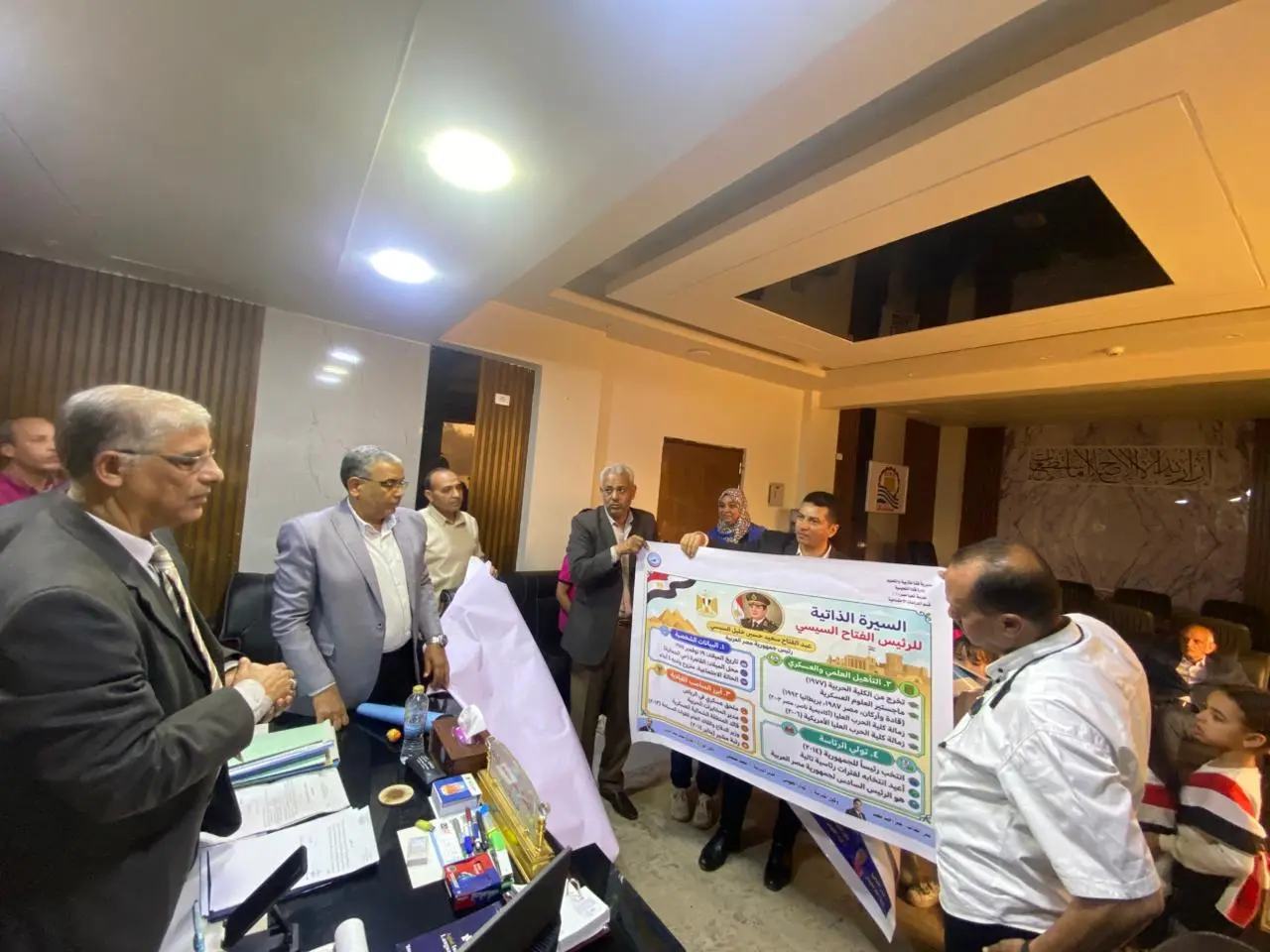 وكيل تعليم قنا يستقبل طلاب مدرسة “تحيا مصر 1” - 1000517821