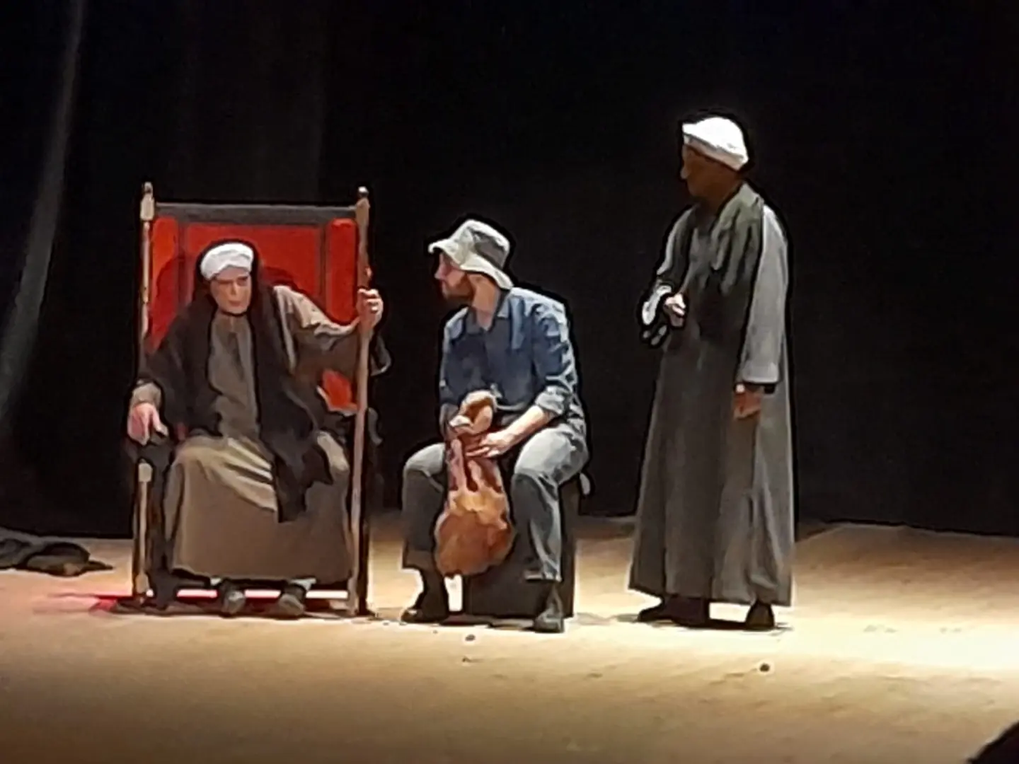 "تغريب" و"جسور" على مسرح شباب الجنوب بقنا - 1000519478