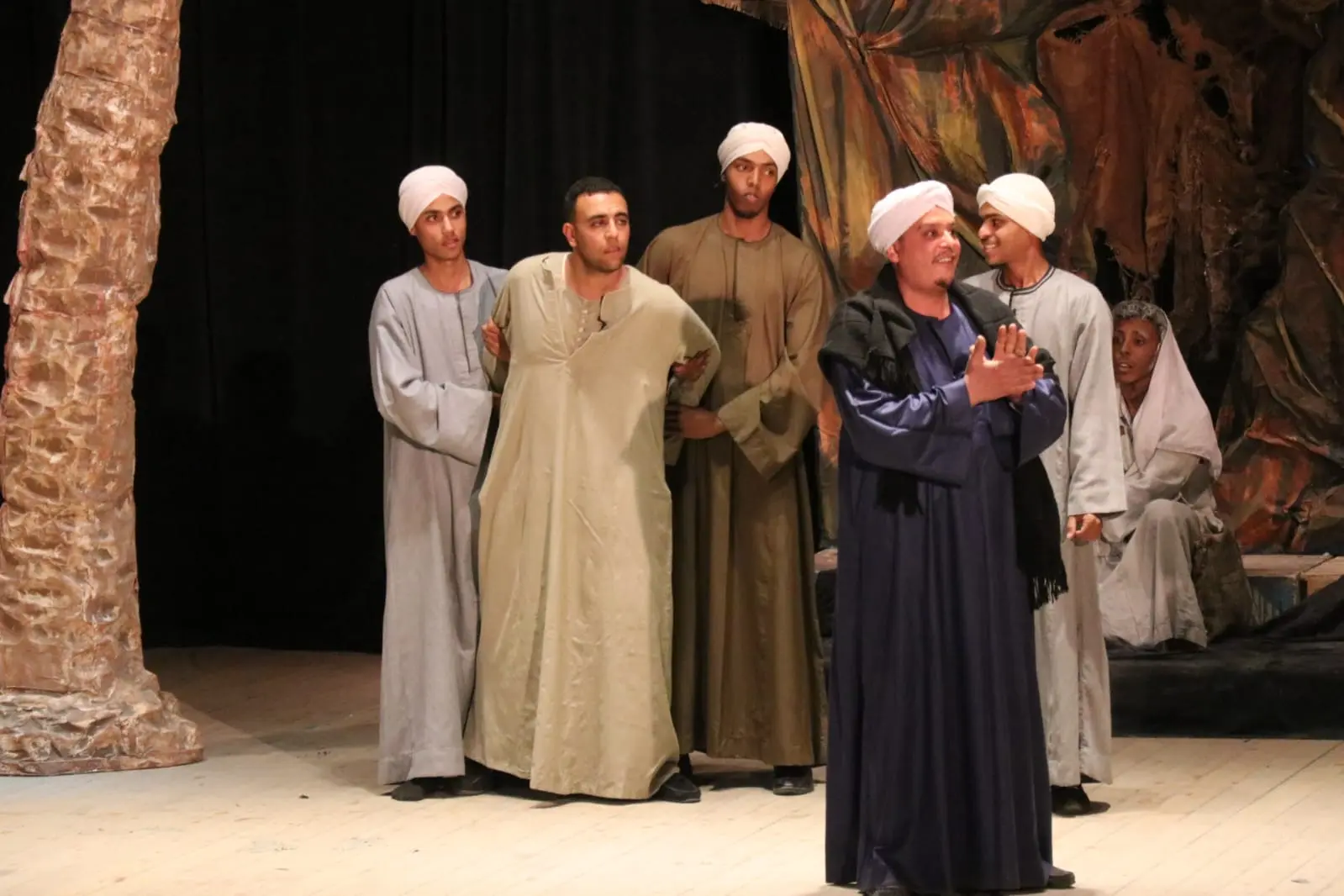 "تغريب" و"جسور" على مسرح شباب الجنوب بقنا - 1000519505