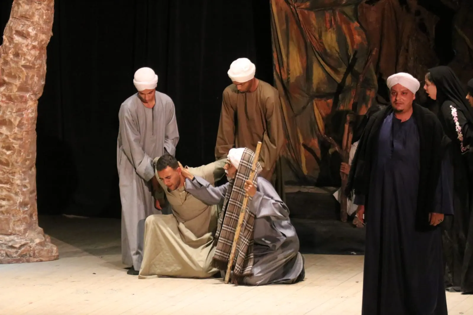 "تغريب" و"جسور" على مسرح شباب الجنوب بقنا - 1000519508