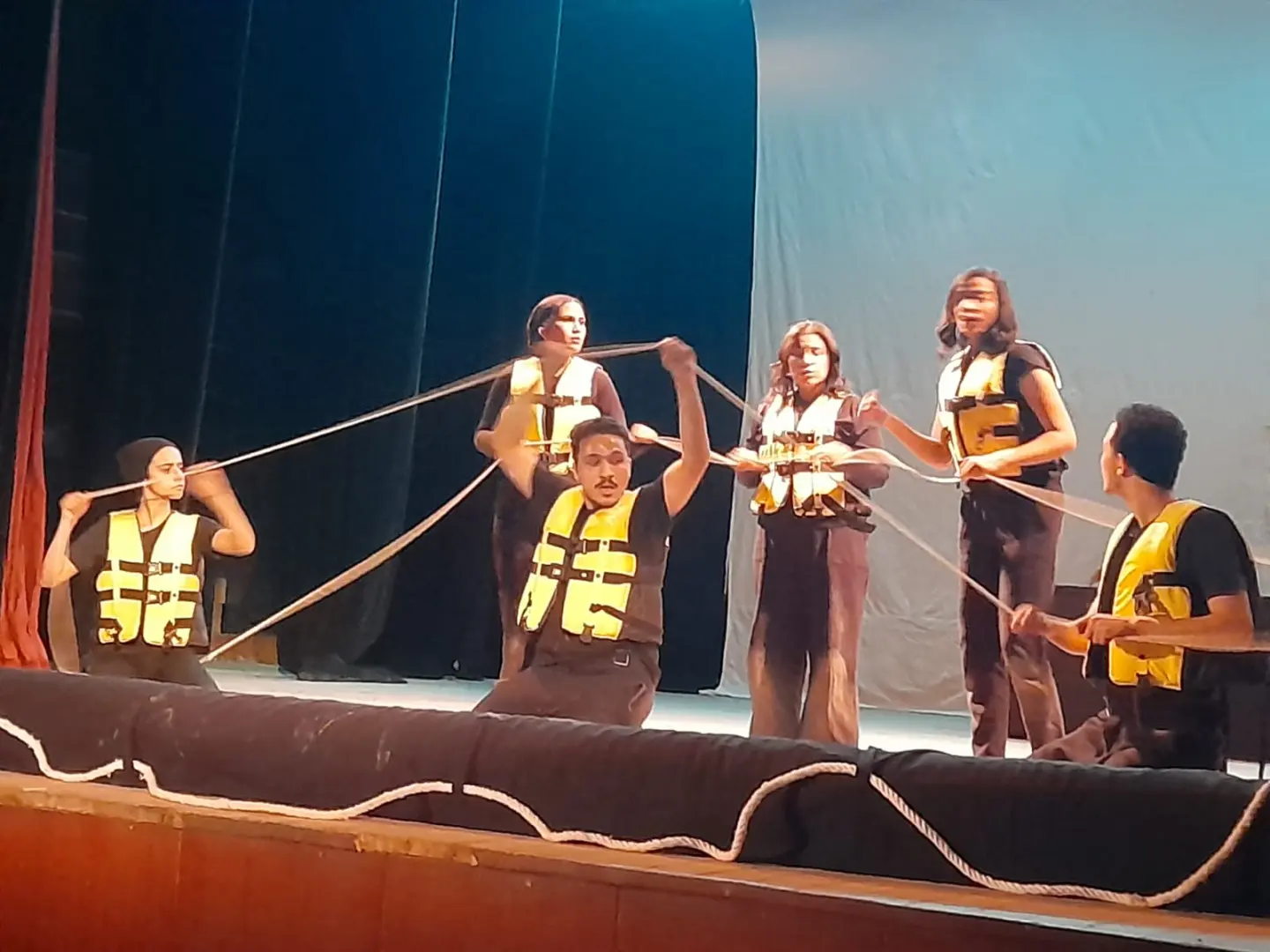 "تغريب" و"جسور" على مسرح شباب الجنوب بقنا - 1000519537