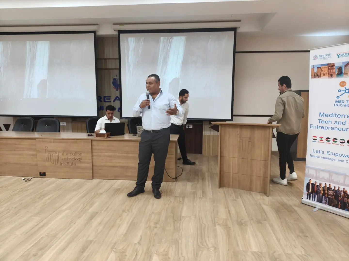 انطلاق منتدى رواد الأعمال المتوسطيين من قنا لتمكين شباب الصعيد