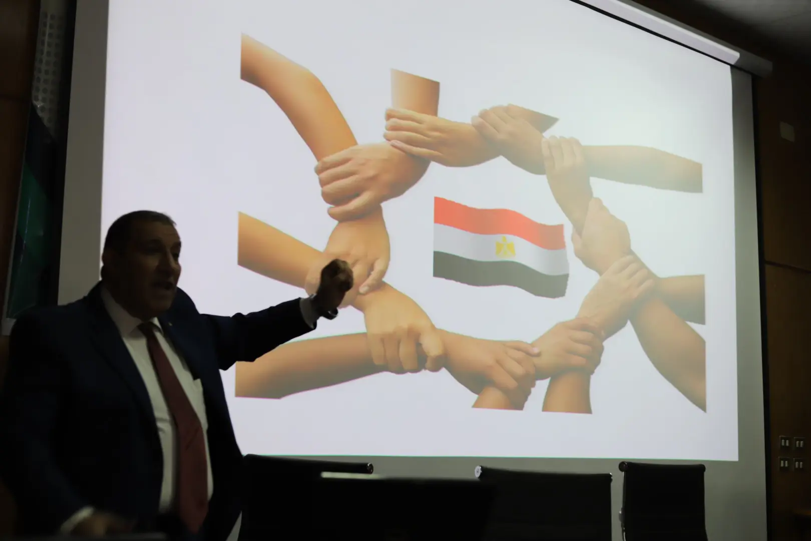 د. علي الدين القصبي: الجبهة الداخلية المتماسكة أساس مواجهة أي تهديد خارجي - 1000520537