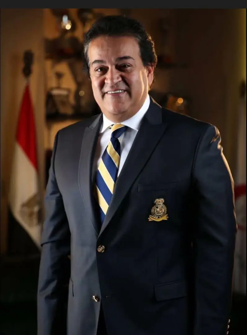 لأول مرة بالبحر الأحمر.. نجاح إجراء منظار القنوات المرارية بمستشفى حميات الغردقة - 1000520904