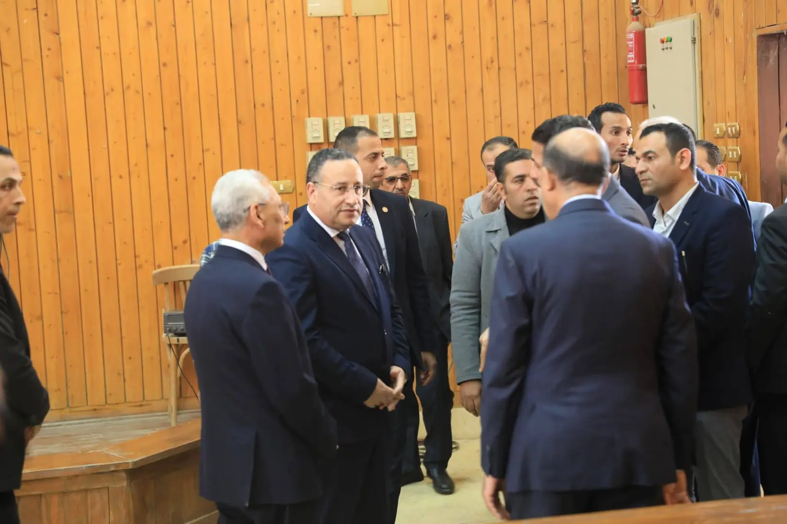 وزير التعليم العالي يتفقد.سير الأعمال التنفيذية بجامعة المنيا التكنولوجية - 1000522828