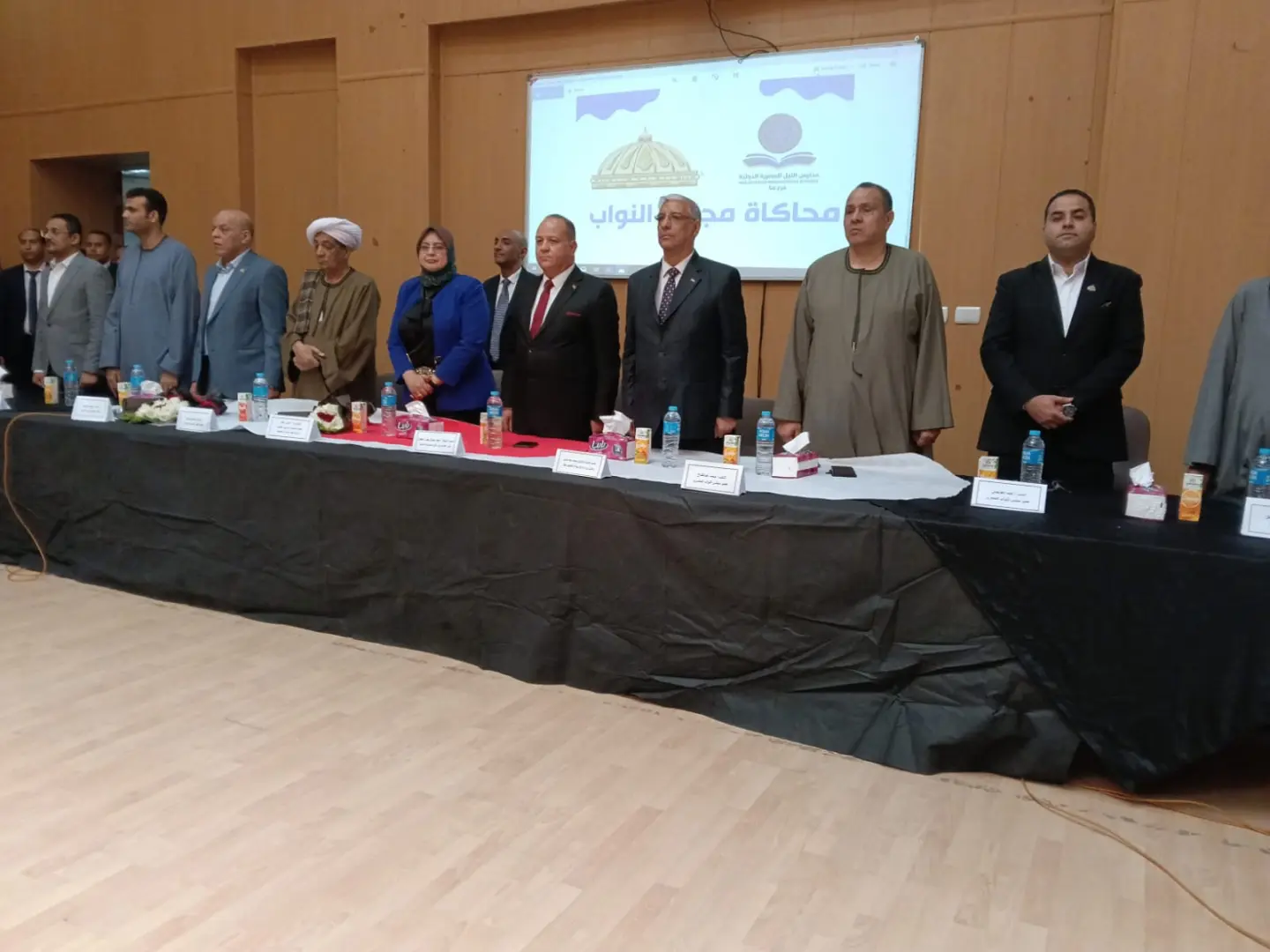 وكيل تعليم قنا يشهد نموذج محاكاة مجلس النواب لطلاب “النيل الدولية” - 1000524547
