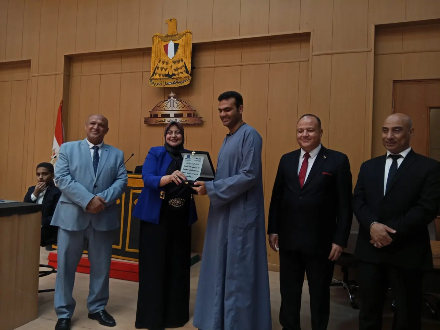 طلاب “النيل المصرية الدولية بقنا” يناقشون عمالة الأطفال في محاكاة متميزة لمجلس النواب - 1000525108