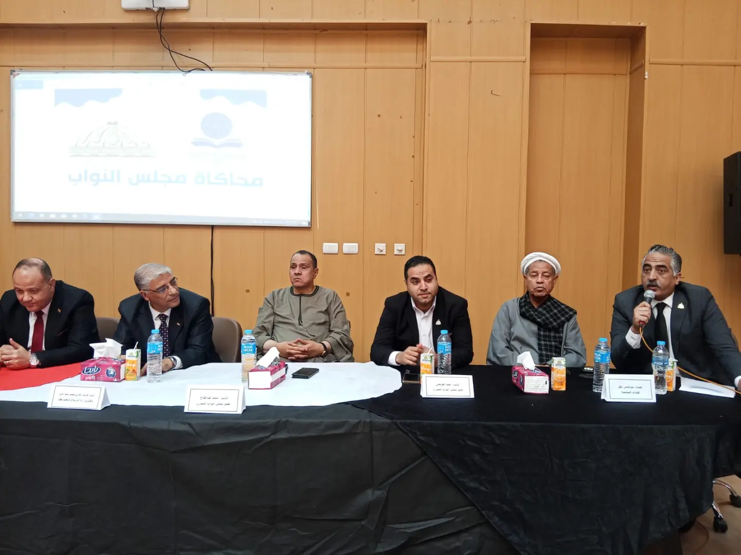 طلاب “النيل المصرية الدولية بقنا” يناقشون عمالة الأطفال في محاكاة متميزة لمجلس النواب - 1000525126