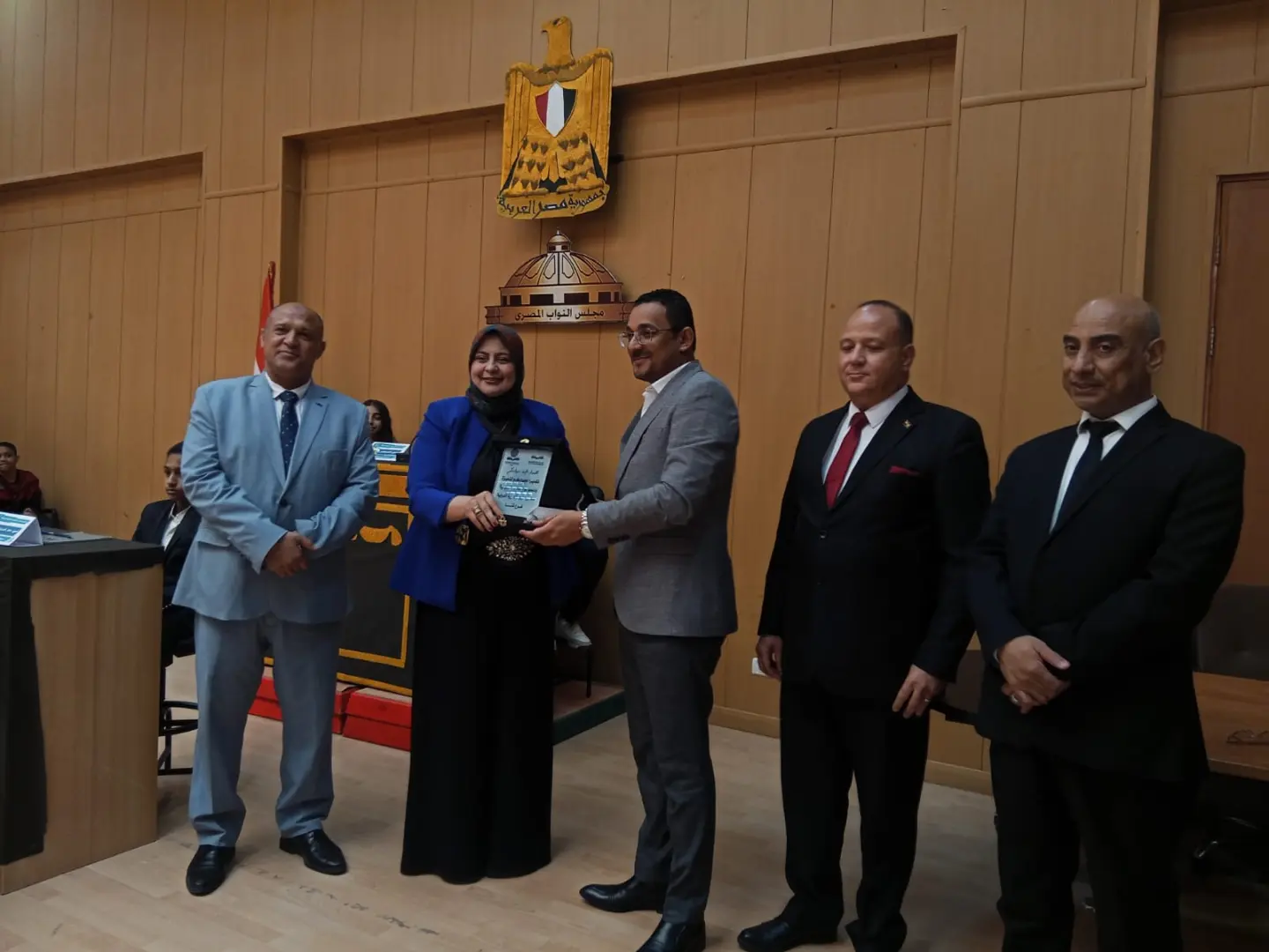 طلاب “النيل المصرية الدولية بقنا” يناقشون عمالة الأطفال في محاكاة متميزة لمجلس النواب - 1000525156