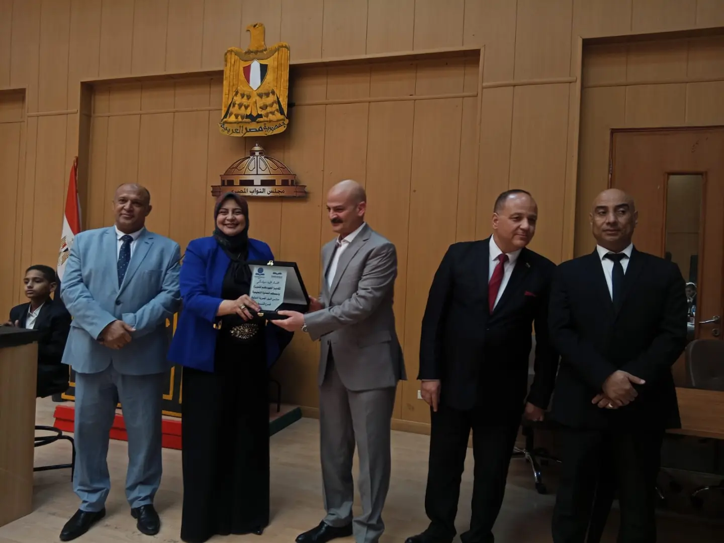 طلاب “النيل المصرية الدولية بقنا” يناقشون عمالة الأطفال في محاكاة متميزة لمجلس النواب - 1000525159