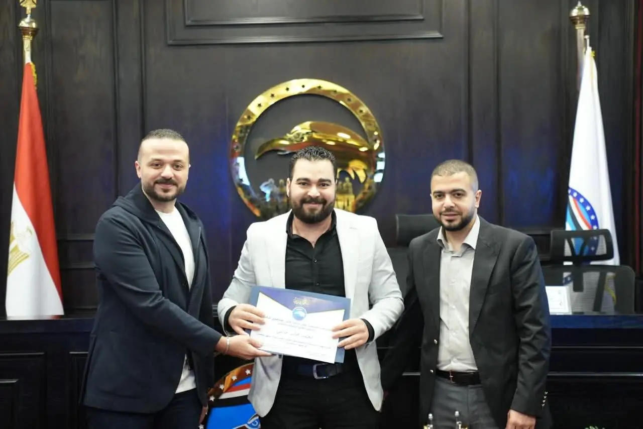 “مستقبل وطن” يكرم كوادر أمانة العمل الجماهيري في المحافظات - 1000525605