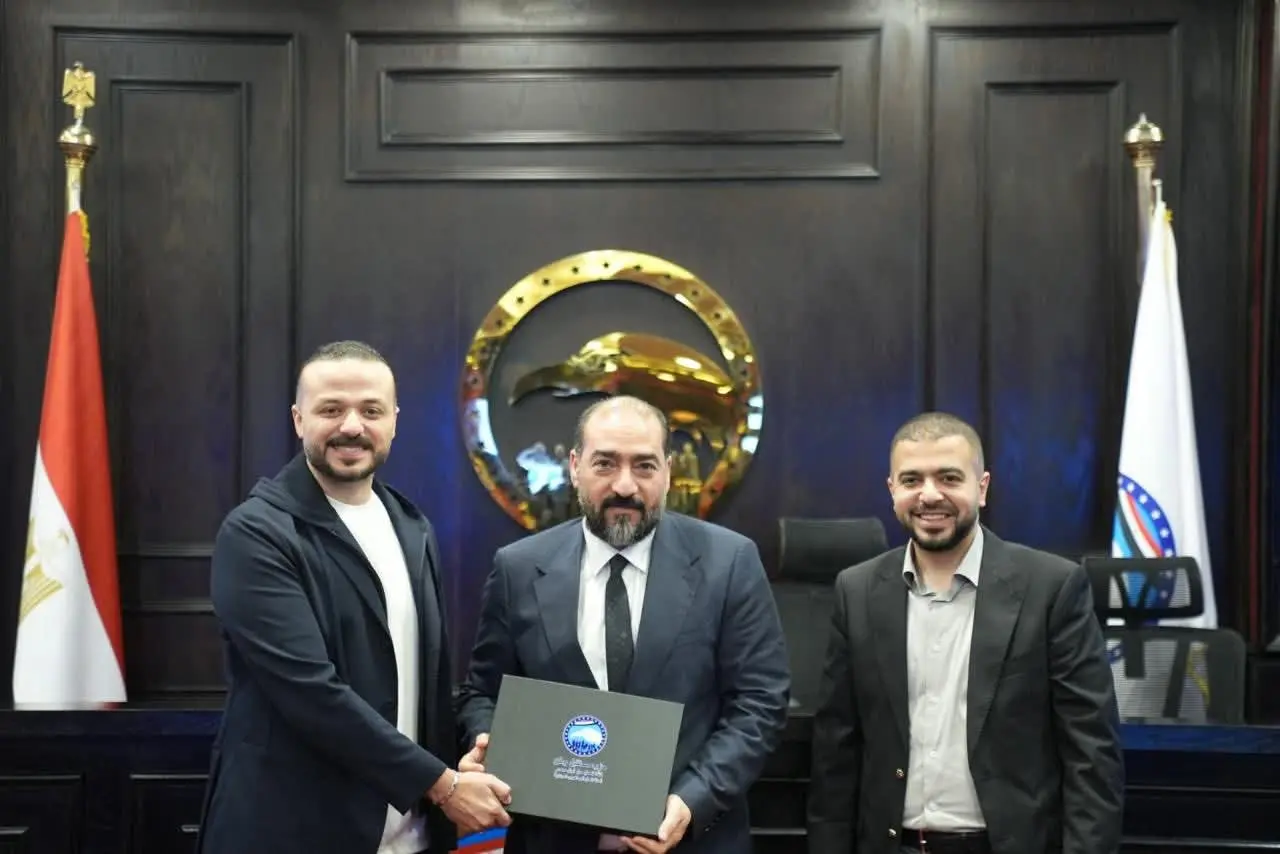 “مستقبل وطن” يكرم كوادر أمانة العمل الجماهيري في المحافظات - 1000525620