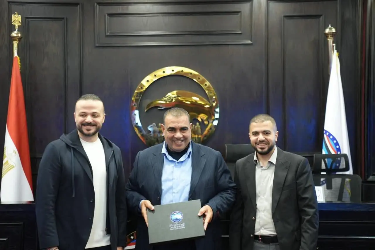 “مستقبل وطن” يكرم كوادر أمانة العمل الجماهيري في المحافظات - 1000525629