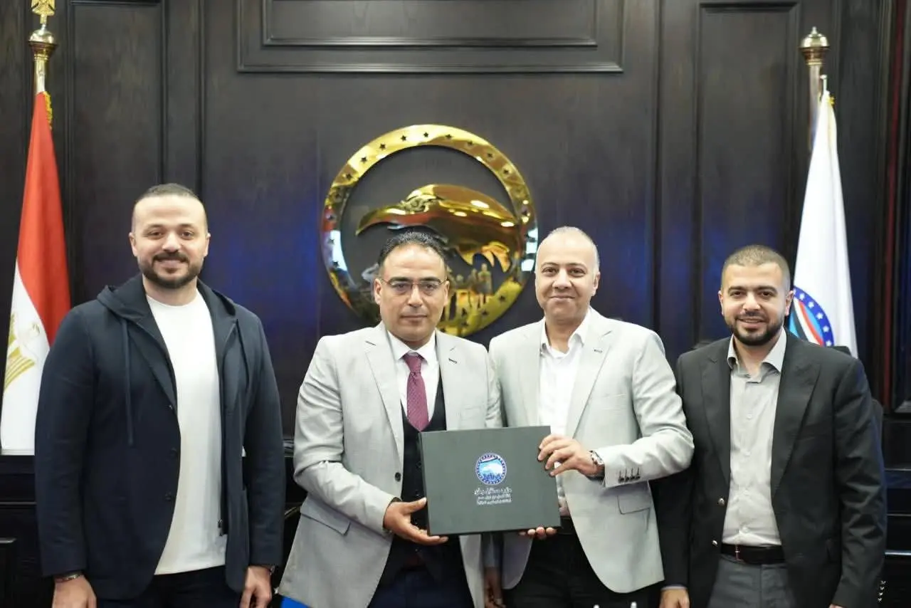 “مستقبل وطن” يكرم كوادر أمانة العمل الجماهيري في المحافظات - 1000525633