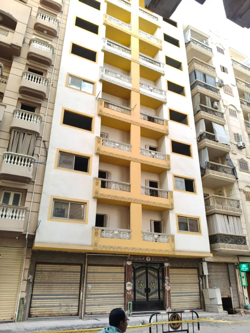 تصدعات العقارات الحديثة في دمنهور.. خلل إنشائي أم قصور رقابي؟ - 1000525825