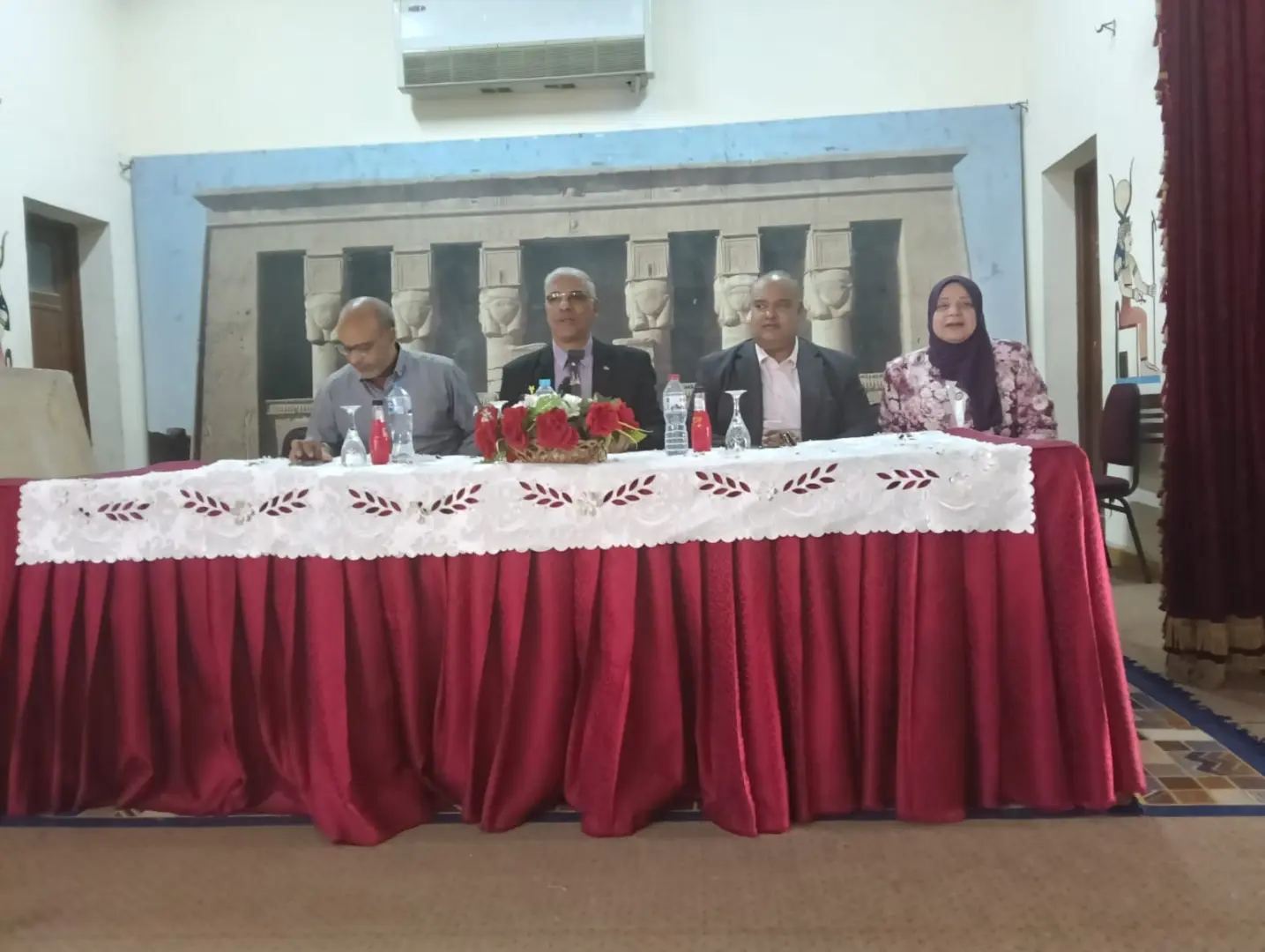 وكيل تعليم قنا يشهد ندوة توعوية حول ترشيد استهلاك الطاقة بالمركز الاستكشافي