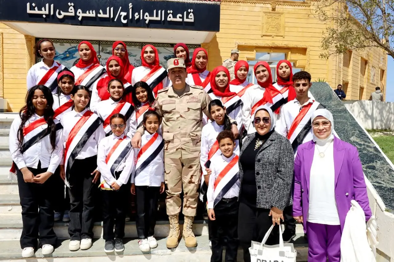 الجيوش الميدانية والمناطق العسكرية تفتح أبوابها للإحتفال مع أطفال مصر بيوم اليتيم - 1000533224
