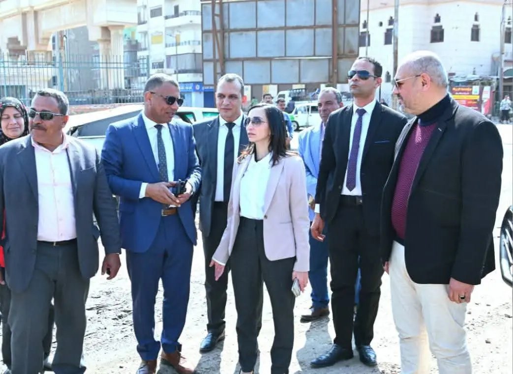 محافظ البحيرة تشيد بسرعة رفع تراكمات القمامة بمقلب دمنهور العشوائي - 1000535525