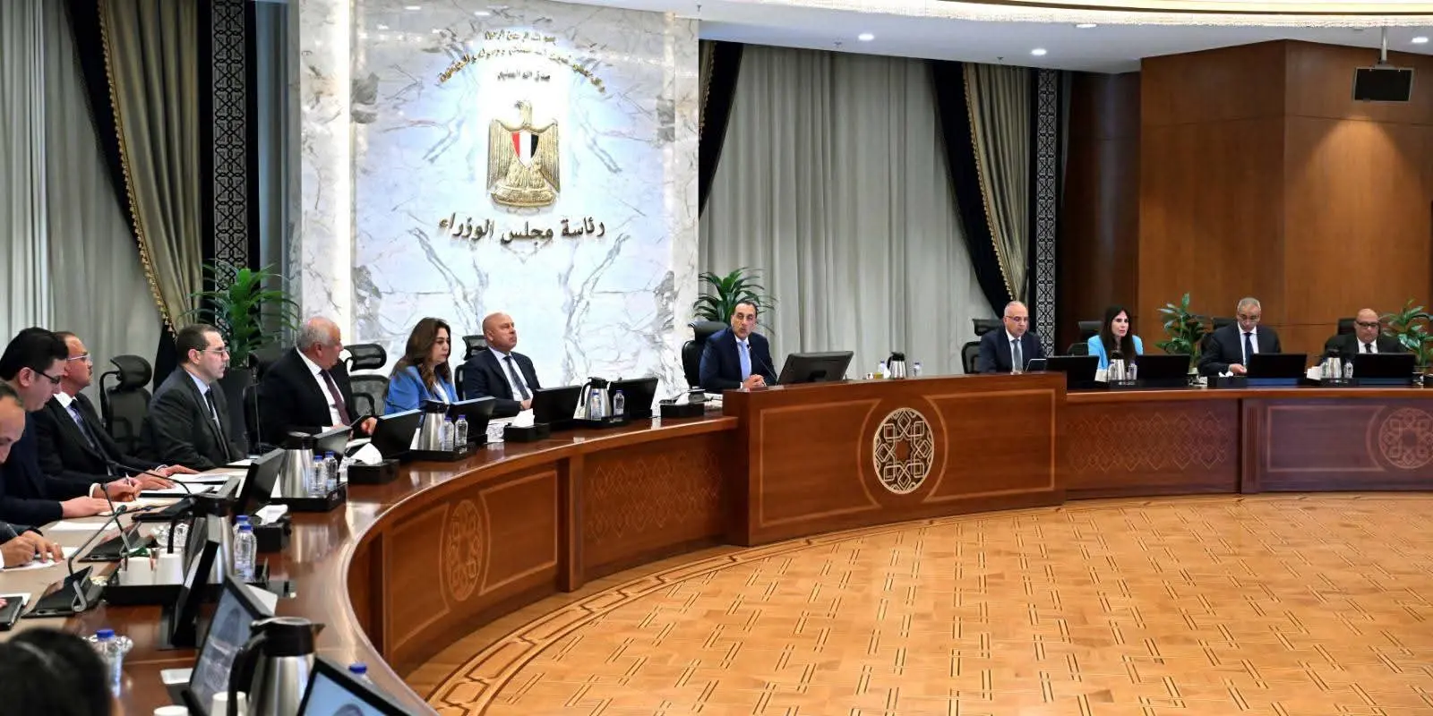 رئيس الوزراء يُتابع الموقف التنفيذي لمشروعي "رأس الحكمة" و "شمس الحكمة" بالساحل الشمالي - 1000539983