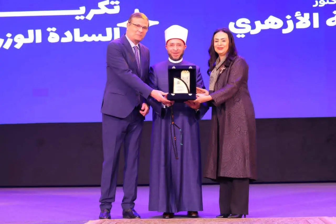 وزيرة التضامن تشهد احتفالية "أهل الخير 2" بحضور وزراء وممثلي المجتمع المدني - 1000540332