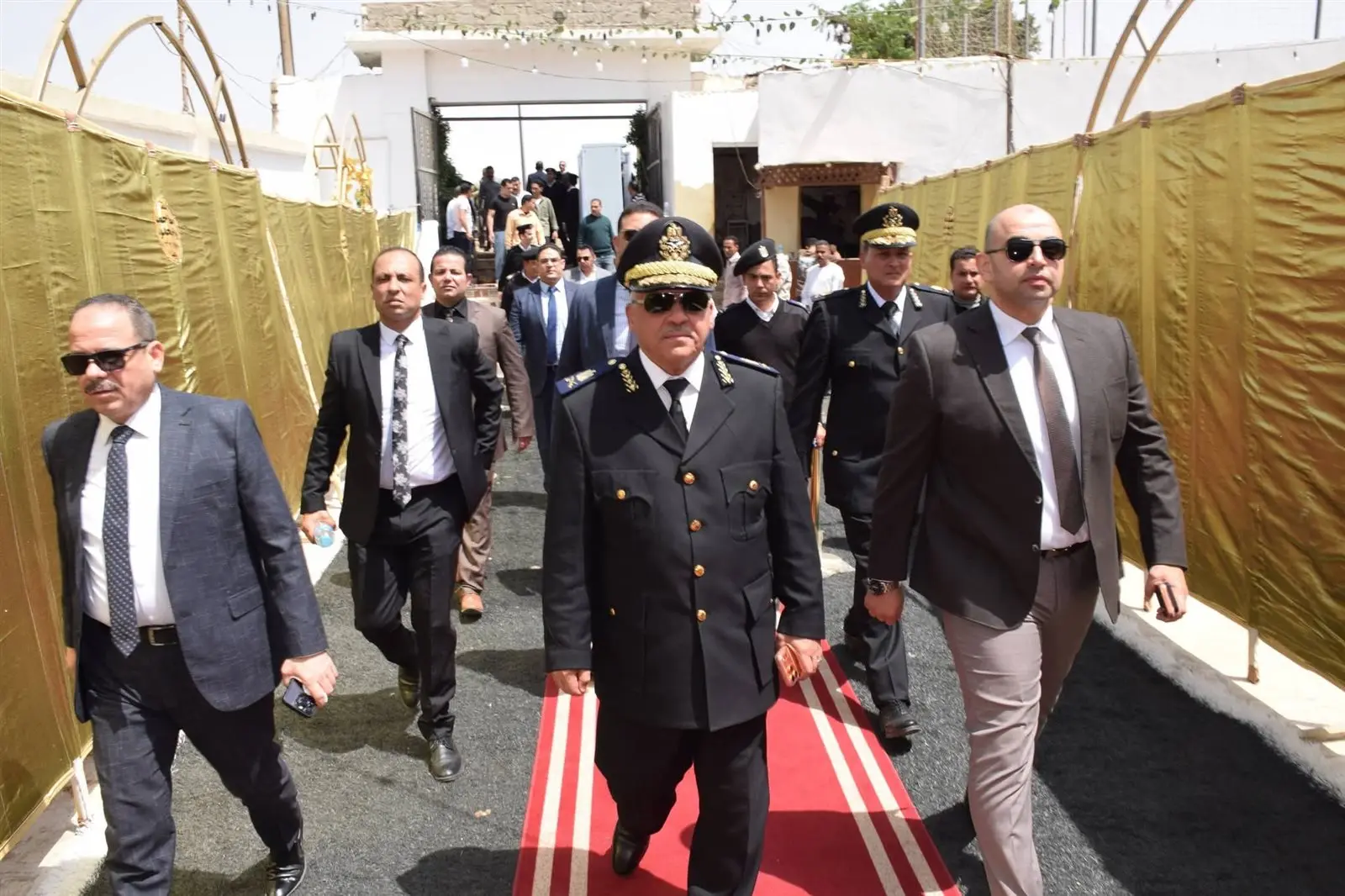 الكفن ينهي خصومة ثأرية بين عائلتي بلال والعمارنوية ببني سويف - 1000542146