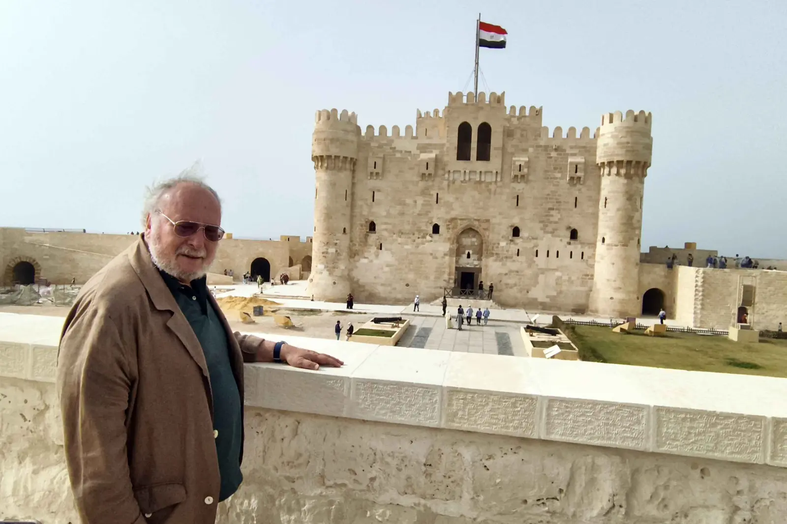 للمرة الثانية.. الملك أحمد فؤاد الثاني يزور الإسكندرية ويستعيد ذكريات العائلة الملكية - 1000545479