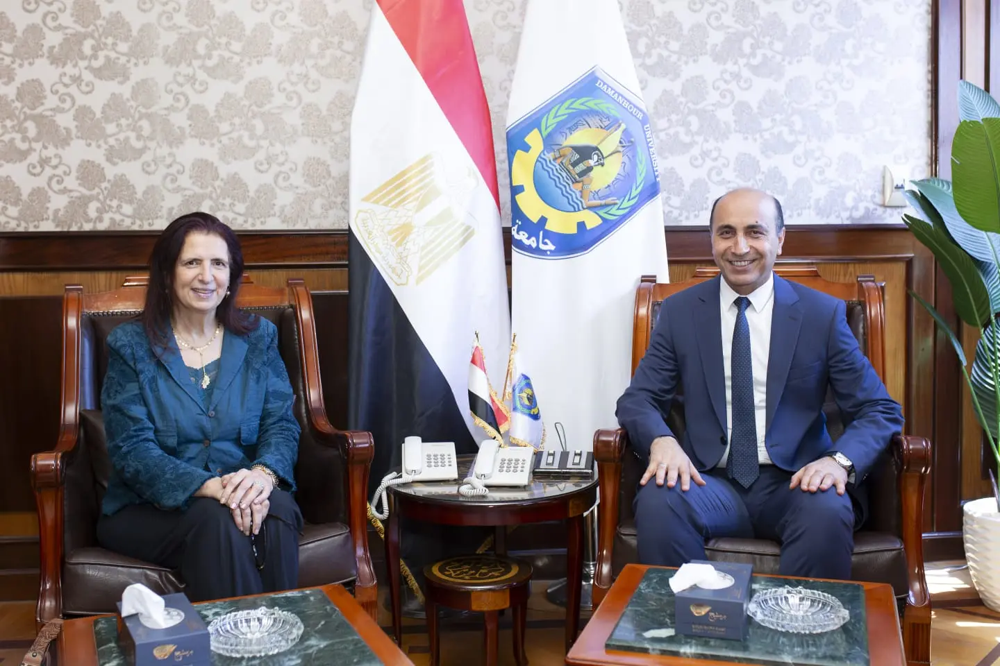 ترابيس يبحث مع «فولبرايت» تعزيز التعاون الأكاديمي وبرامج التبادل العلمي
