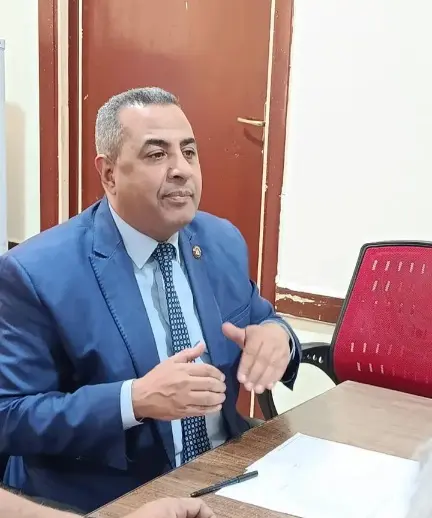 تعليم قنا تواجه التسرب المدرسي بخطة شاملة وتشكيل فرق متابعة بكل الإدارات التعليمية - 1000549665