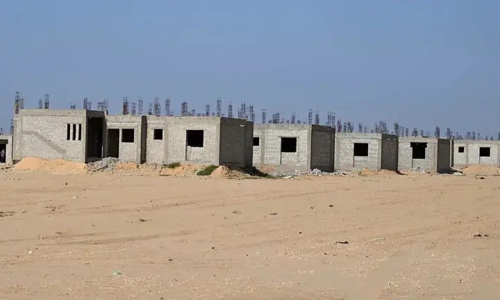 مدبولى يتابع الموقف التنفيذي لمشروع إنشاء 17 تجمعاً تنموياً حضرياً بمركزي رفح والشيخ زويد - 1000549927
