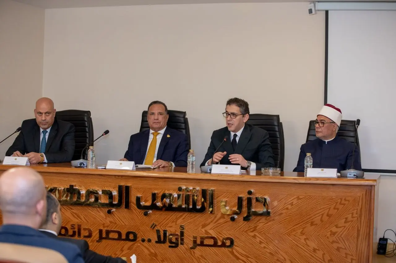 حزب الشعب الجمهوري ينظم جلسة حوارية لبحث قانون الأحوال الشخصية وطرح رؤى متوازنة لدعم استقرار الأسرة