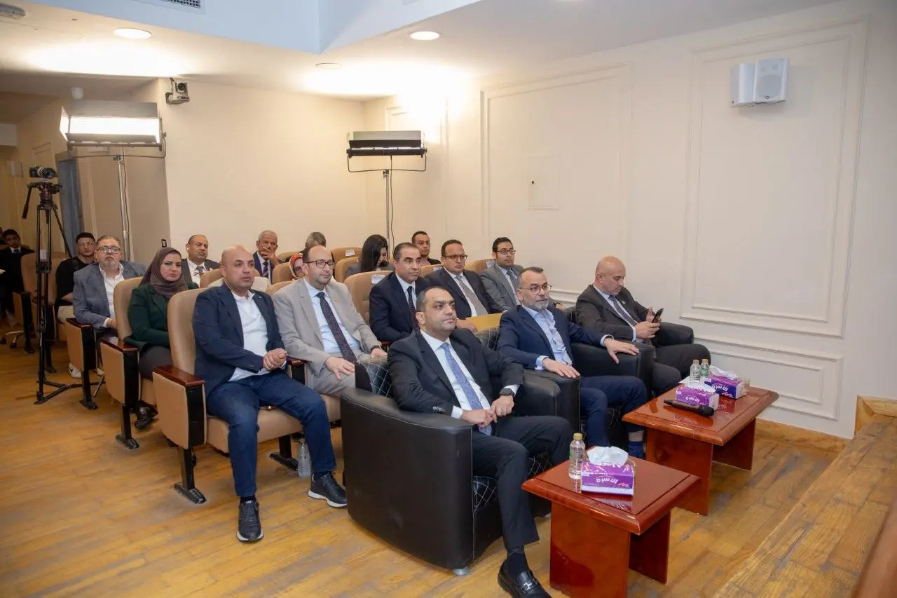 حزب الشعب الجمهوري ينظم جلسة حوارية لبحث قانون الأحوال الشخصية وطرح رؤى متوازنة لدعم استقرار الأسرة - 1000554426