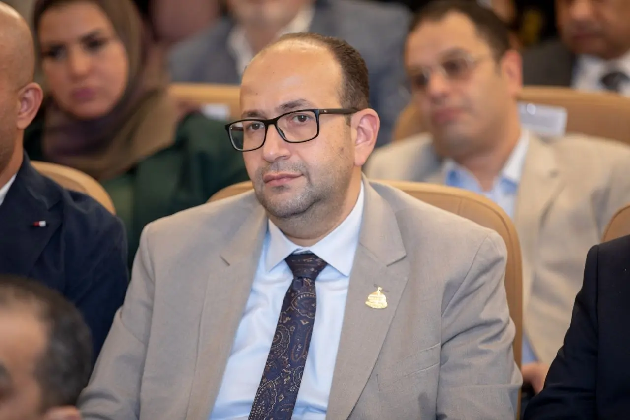حزب الشعب الجمهوري ينظم جلسة حوارية لبحث قانون الأحوال الشخصية وطرح رؤى متوازنة لدعم استقرار الأسرة - 1000554428