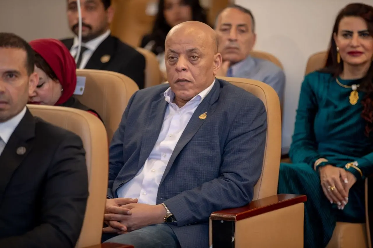 حزب الشعب الجمهوري ينظم جلسة حوارية لبحث قانون الأحوال الشخصية وطرح رؤى متوازنة لدعم استقرار الأسرة - 1000554456