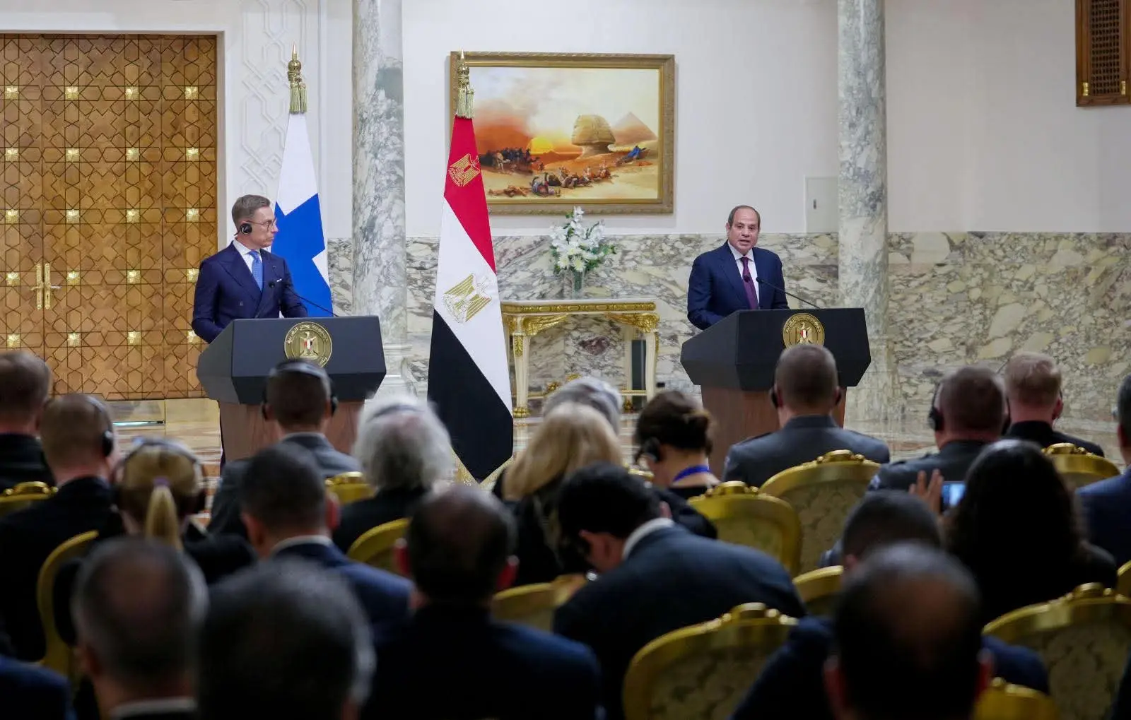 السيسي ورئيس فنلندا يؤكدان أهمية توسيع الشراكة في مجالات التكنولوجيا والطاقة - 1000555384