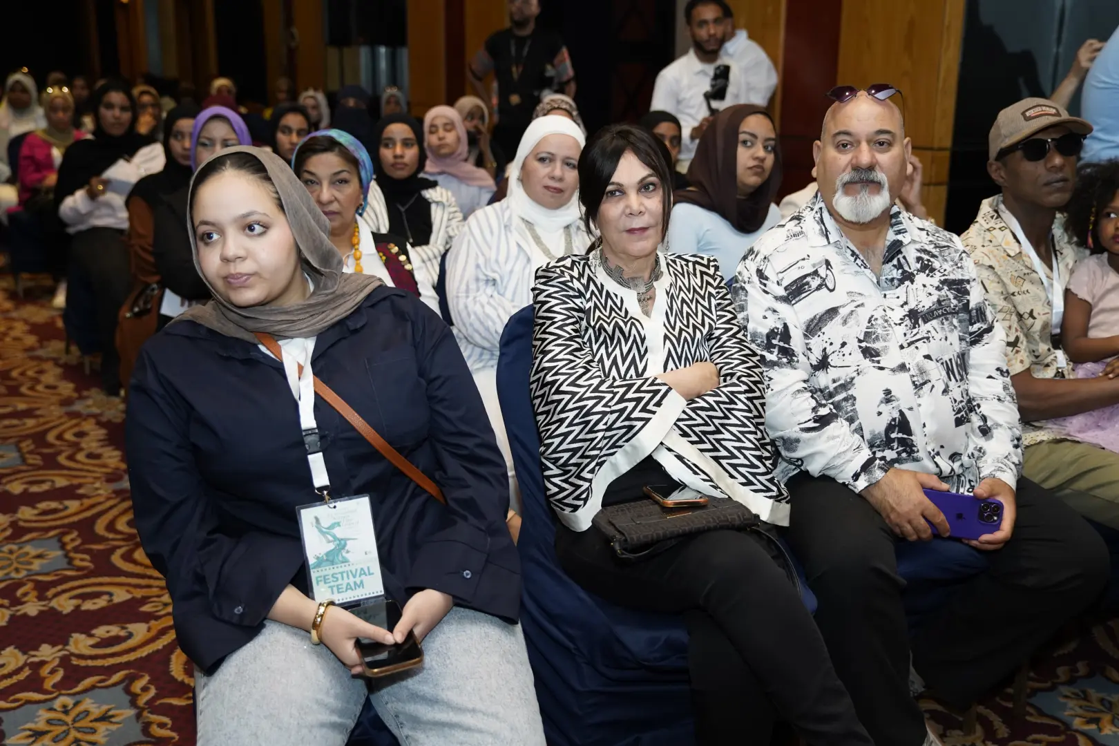 ليلى علوي: لم أحلم بالتمثيل.. والصدفة قادتني للنجومية - 1000555697