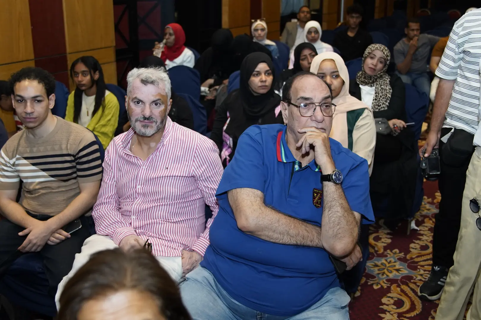 ليلى علوي: لم أحلم بالتمثيل.. والصدفة قادتني للنجومية - 1000555733
