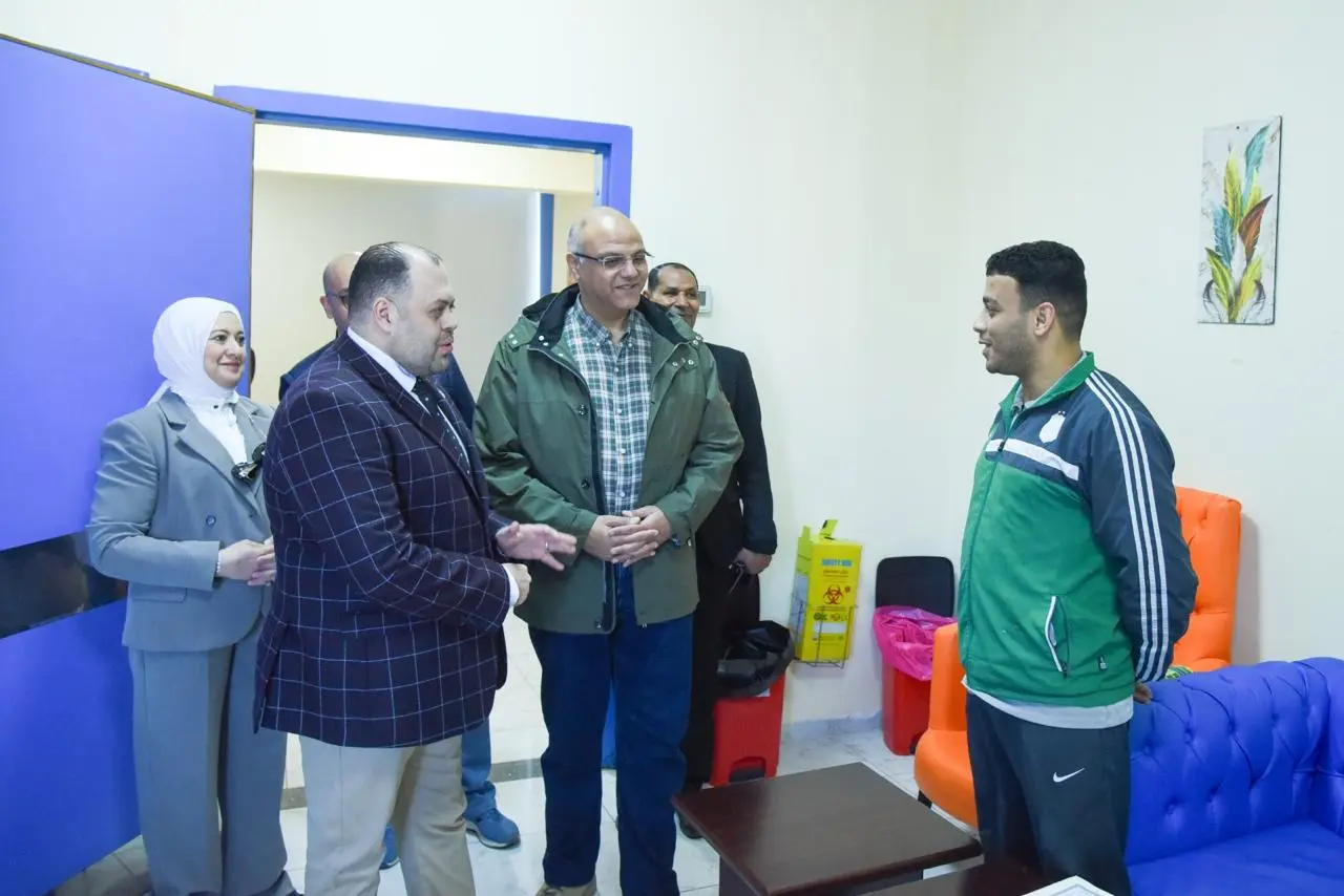 محافظ الإسكندرية يفتتح الجناح الملكي بـمستشفى العجمي التخصصي - 1000555861