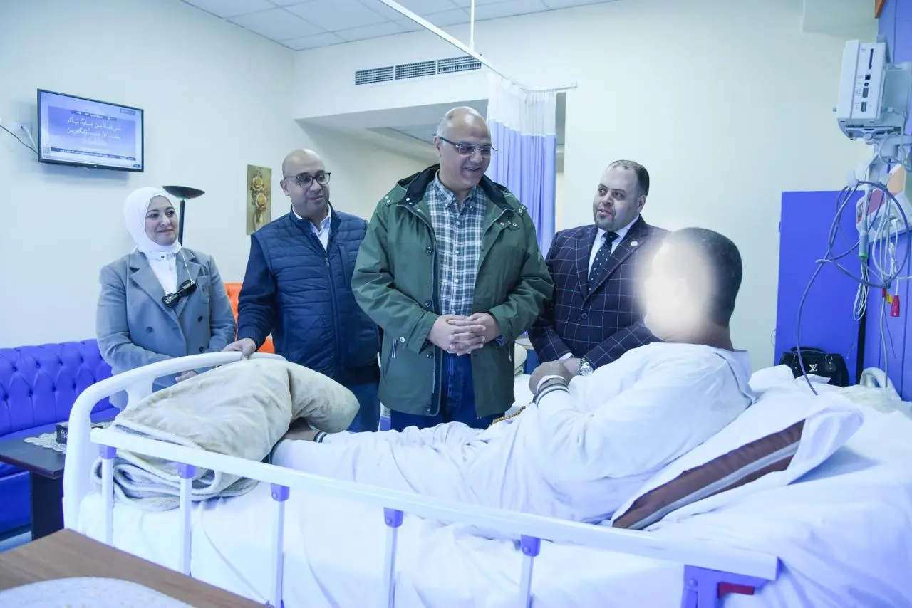 محافظ الإسكندرية يفتتح الجناح الملكي بـمستشفى العجمي التخصصي - 1000555865