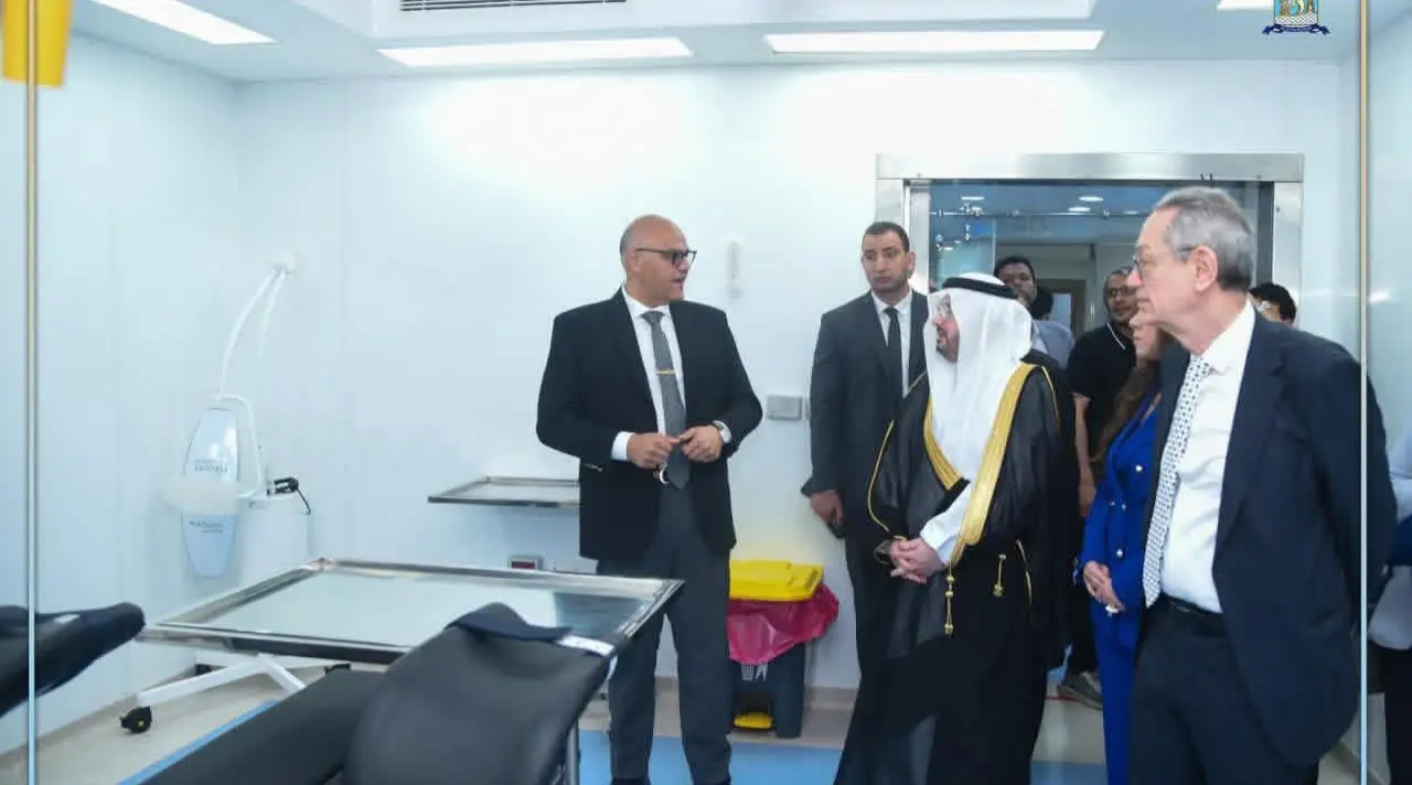 محافظ الإسكندرية يشهد افتتاح “مستشفى مبرة العصافرة” بحي وسط - 1000556197