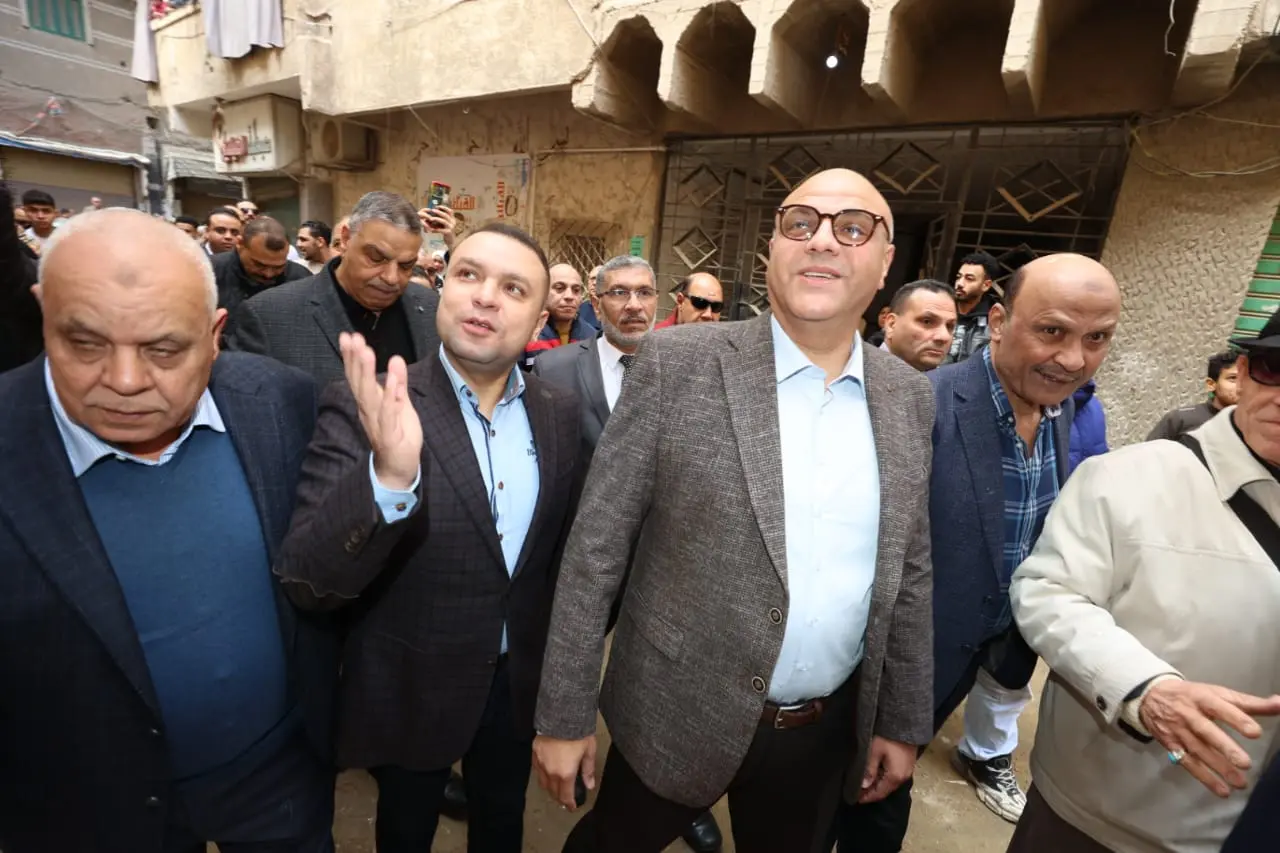 محافظ الإسكندرية يفتتح مسجد زينب نوار بعد تطوير شامل بتكلفة تجاوزت 3.5 مليون جنيه - 1000559276