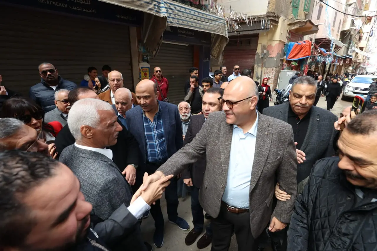 محافظ الإسكندرية يفتتح مسجد زينب نوار بعد تطوير شامل بتكلفة تجاوزت 3.5 مليون جنيه - 1000559278