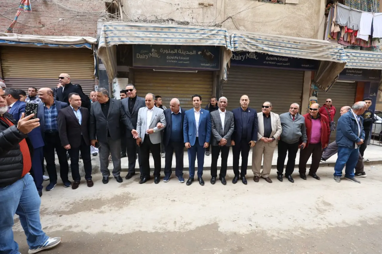محافظ الإسكندرية يفتتح مسجد زينب نوار بعد تطوير شامل بتكلفة تجاوزت 3.5 مليون جنيه - 1000559282