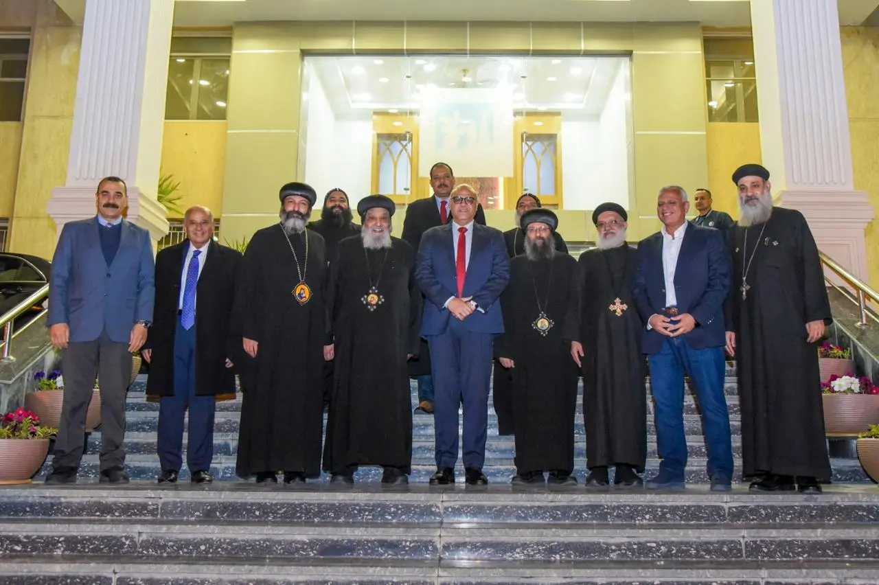 محافظ الإسكندرية يستقبل وفداً من الكنيسة القبطية للتهنئة بمهام منصبه وتأكيد أواصر التعاون
