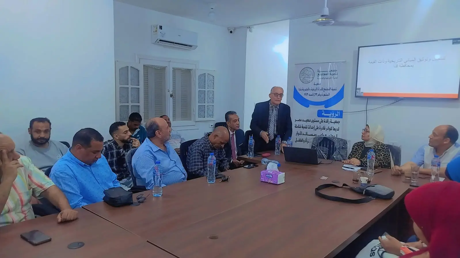 "المرأة الريفية" بقنا تحتضن ندوة حول التراث وتوصي بحماية المباني التاريخية - 1000566793